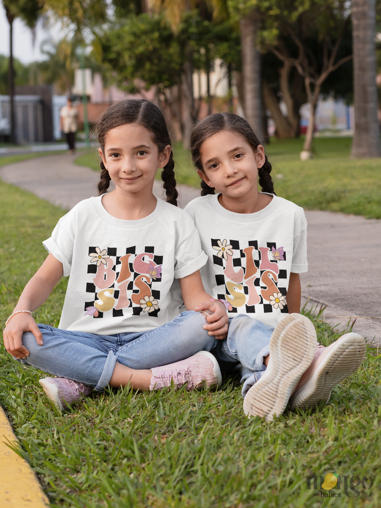 Retro black check “Big Sis” shirt with butterfly accents, available as a baby onesie, toddler tee, or kids’ t-shirt.
